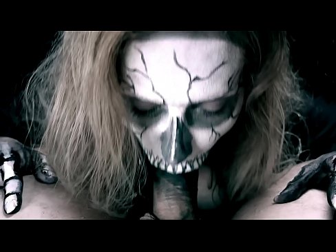 ❤️ ສາວ Demon ດູດ cock ກັບປາກສີດໍາຂອງນາງແລະກືນ cum. ❤❌ ວິດີໂອຮ່ວມເພດ ຢູ່ຄອມ lo.extraclasswork.ru ❌️